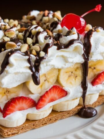 Banana Split Cake Recipe